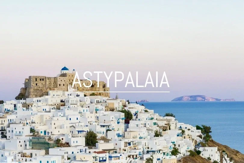 サントリーニ島旅行完全ガイド｜イアの青いドーム・カルデラ絶景